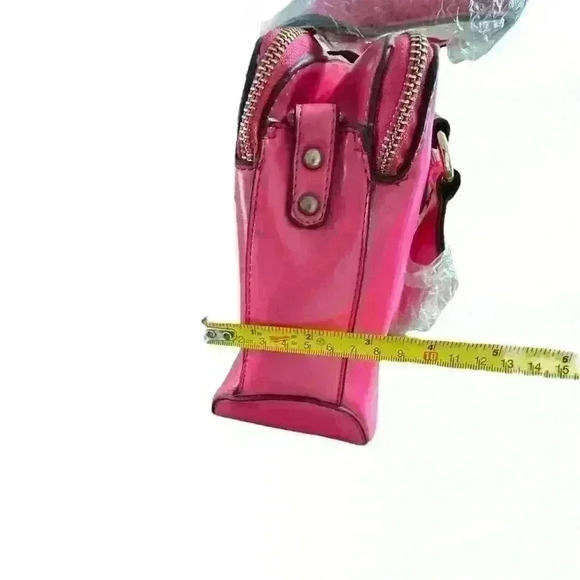 Hot Pink Women’s Purse Tote Bag Handles Strap New with Tags Medium - Picture 14 of 16